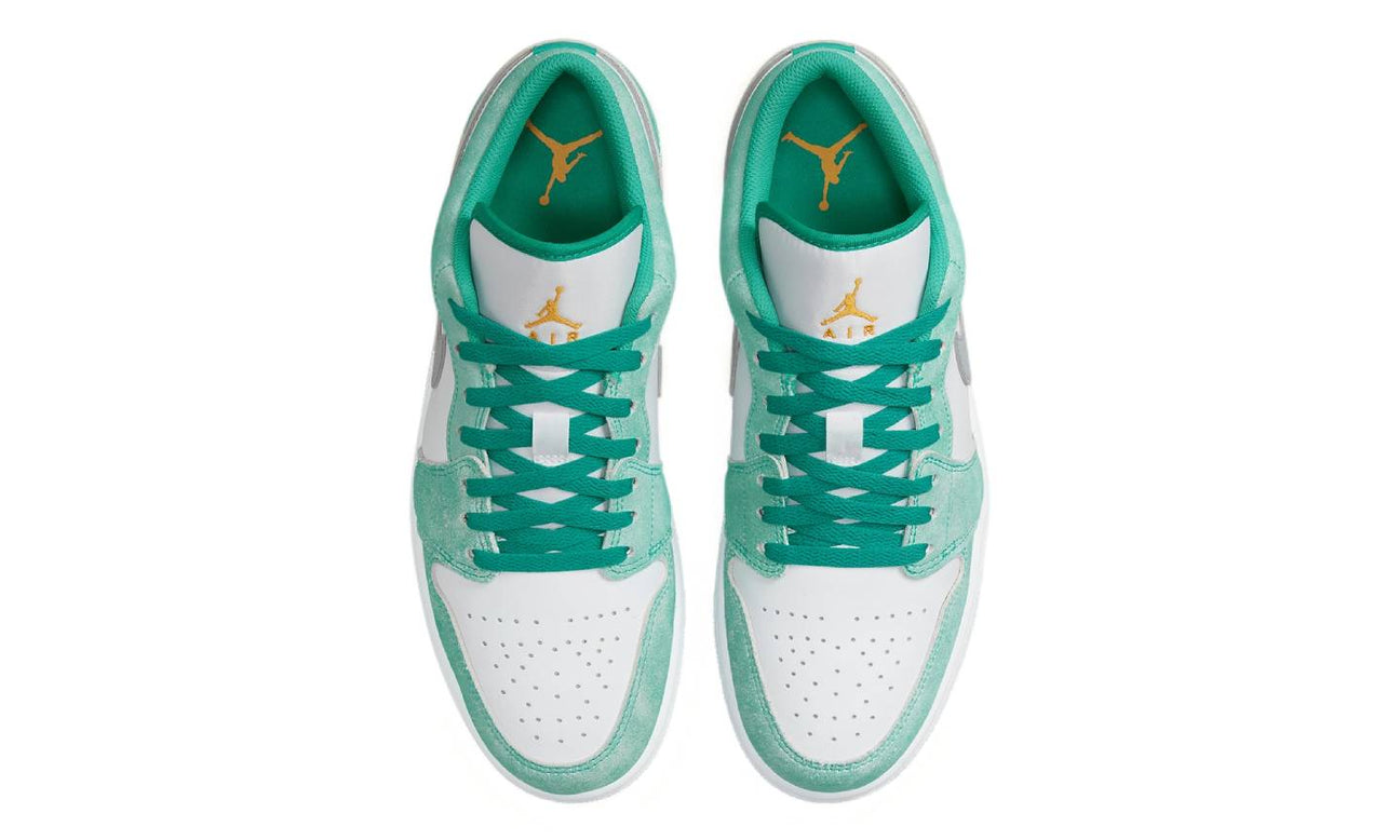 Air Jordan 1 Low “New Emerald” -